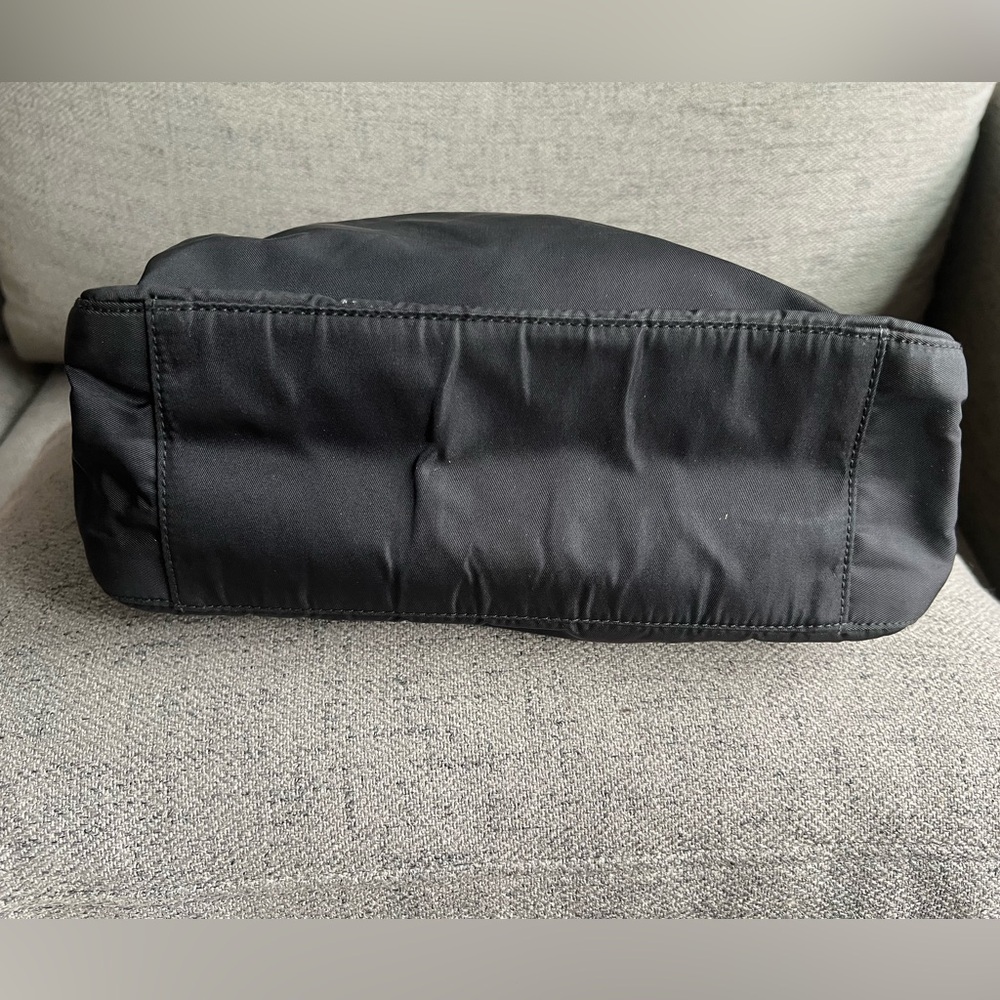 Prada Tessuto Nylon shoulder bag - Picture 4 of 16